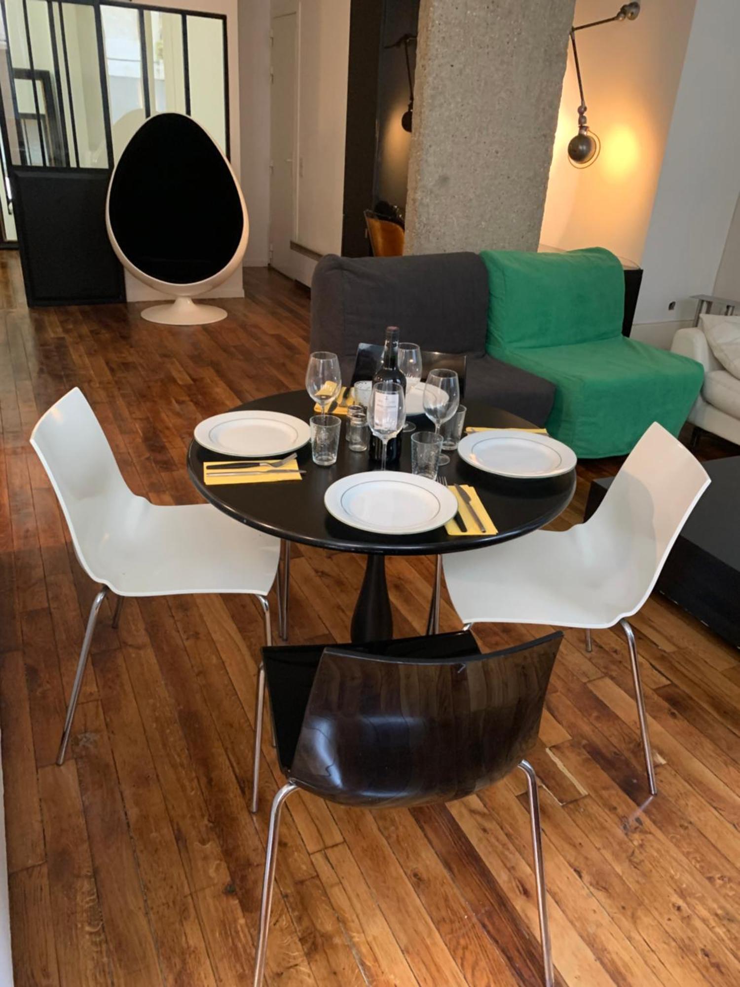Loft Montmartre Au Pieds Des Vignes Apartamento Paris Exterior foto